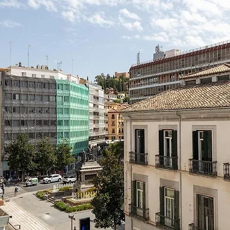 Chezmoihomes Patio De Sombra Urban Suites-3